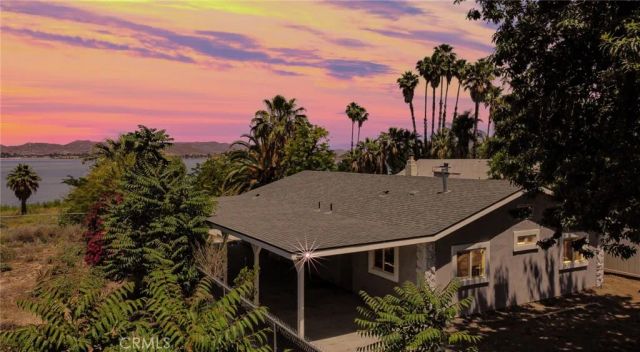 17300 Grand Avenue, Lake Elsinore, CA 92530