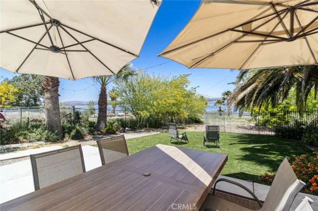 17300 Grand Avenue, Lake Elsinore, CA 92530