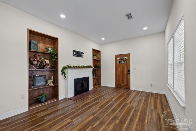 1015 E Brainerd St, Pensacola, FL 32503