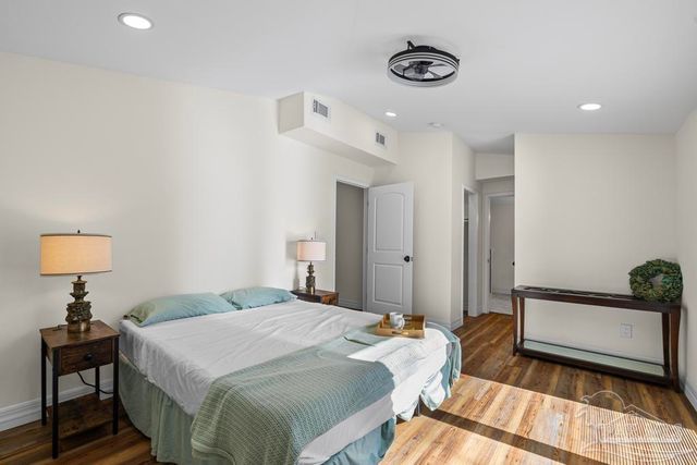 1015 E Brainerd St, Pensacola, FL 32503