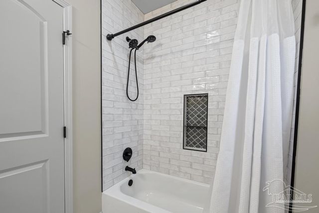 1015 E Brainerd St, Pensacola, FL 32503