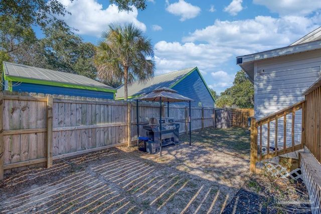 1015 E Brainerd St, Pensacola, FL 32503