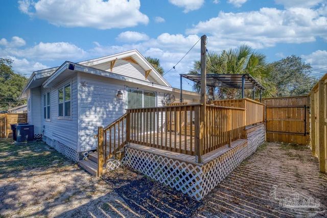 1015 E Brainerd St, Pensacola, FL 32503