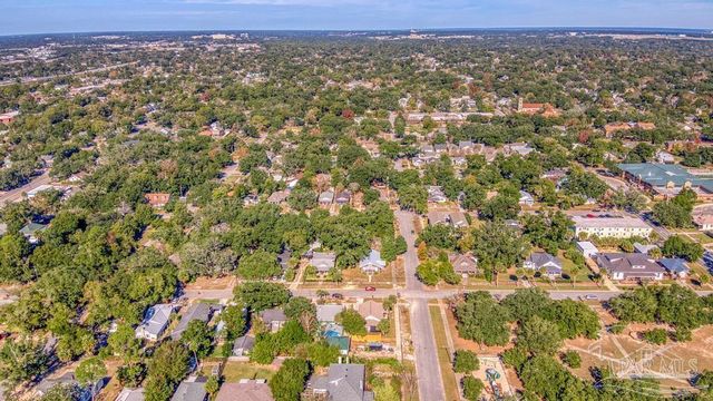 1015 E Brainerd St, Pensacola, FL 32503