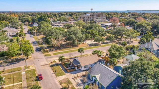 1015 E Brainerd St, Pensacola, FL 32503