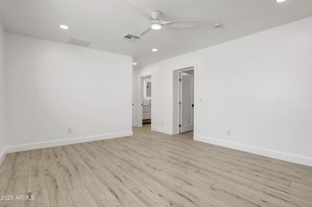 1050 N 74TH Street, Scottsdale, AZ 85257