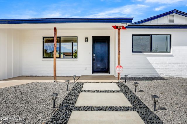 1050 N 74TH Street, Scottsdale, AZ 85257