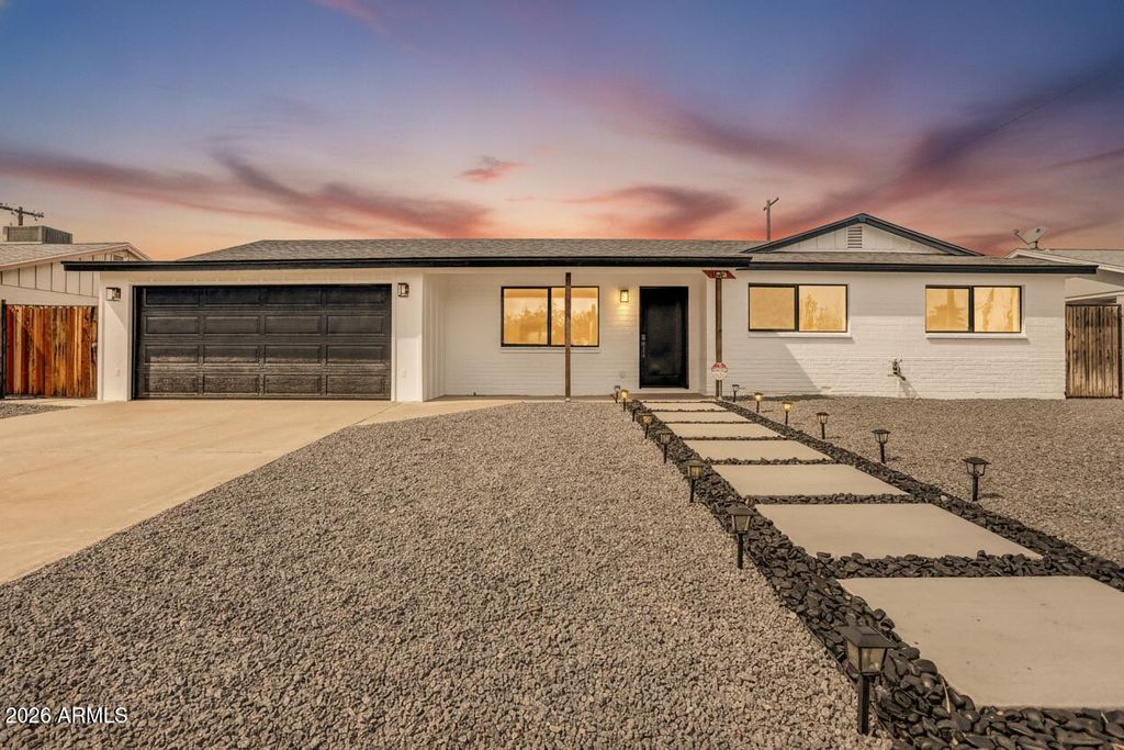 1050 N 74TH Street, Scottsdale, AZ 85257