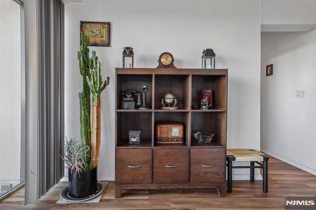 3 Horizon Road 1021, Fort Lee, NJ 07024