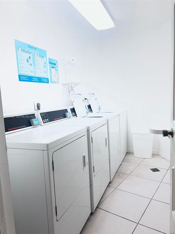 1300 Saint Charles Pl L22, Pembroke Pines, FL 33026