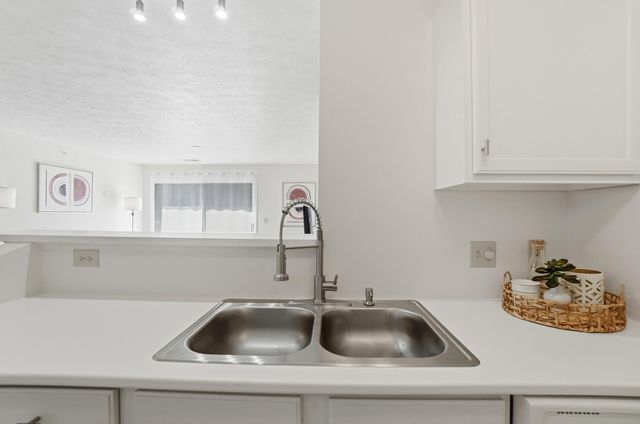 2292 Medlock Lane, 207, Burlington, KY 41005