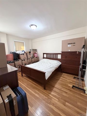 141-48 78th Ave 3G, Flushing, NY 11367