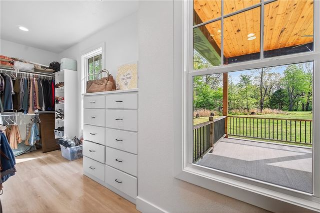 14689 Greenburrow Road, Fayetteville, AR 72704