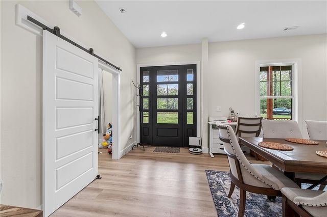 14689 Greenburrow Road, Fayetteville, AR 72704