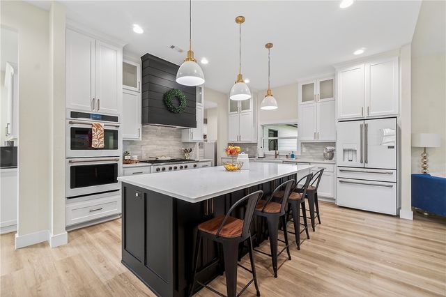 14689 Greenburrow Road, Fayetteville, AR 72704