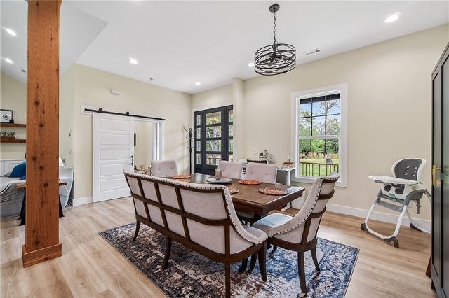 14689 Greenburrow Road, Fayetteville, AR 72704