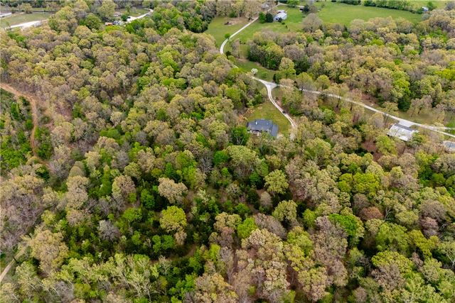 14689 Greenburrow Road, Fayetteville, AR 72704