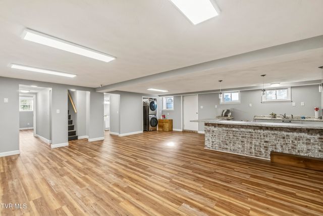 460 Meadowbrook Road, Afton, TN 37616