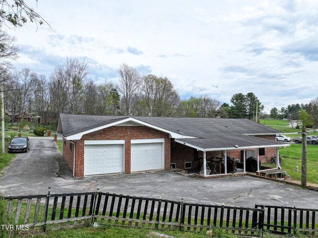 460 Meadowbrook Road, Afton, TN 37616