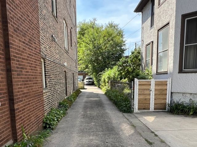 7412 S South Shore Drive G, Chicago, IL 60649