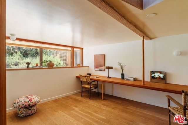 3462 Descanso Drive, Los Angeles, CA 90026