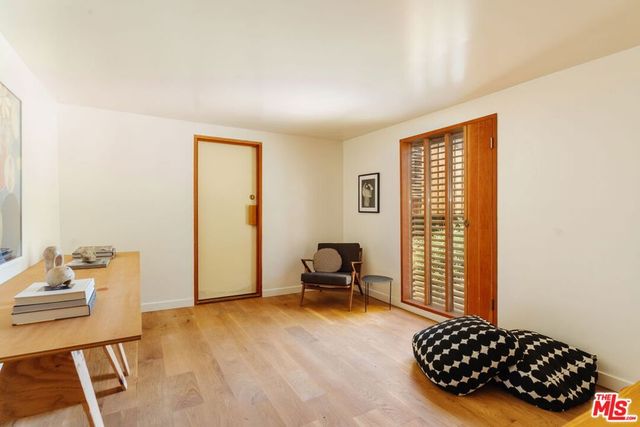 3462 Descanso Drive, Los Angeles, CA 90026