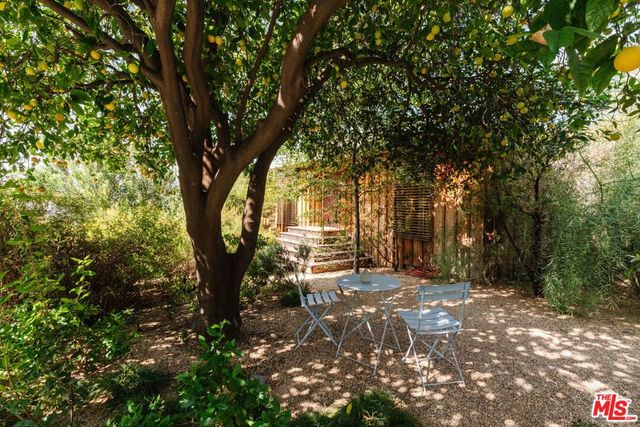 3462 Descanso Drive, Los Angeles, CA 90026