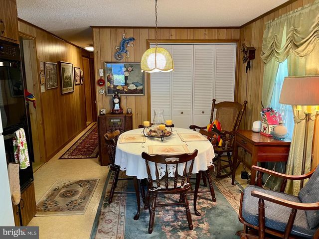 815 CABIN POINT DR, Montross, VA 22520