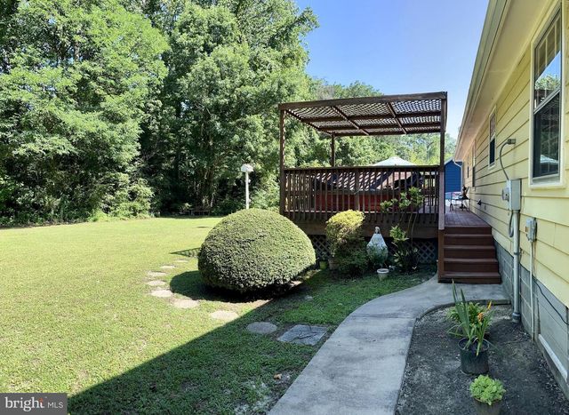 815 CABIN POINT DR, Montross, VA 22520