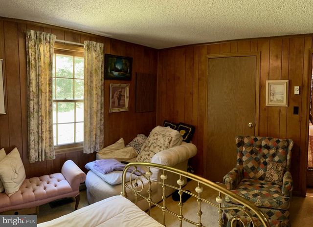 815 CABIN POINT DR, Montross, VA 22520