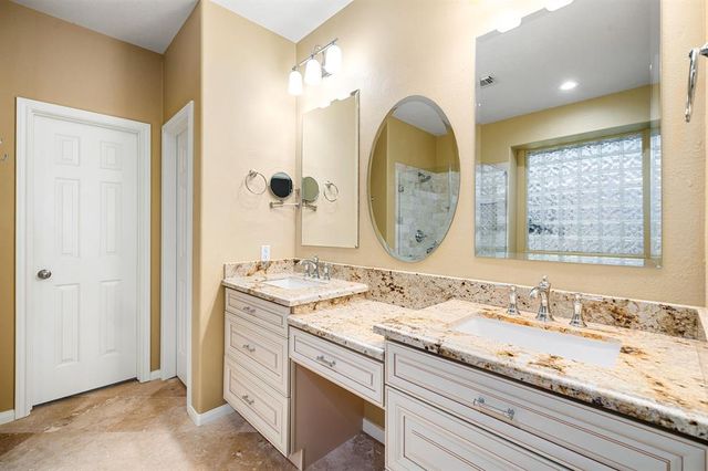 1026 Bay Sky Way, Seabrook, TX 77586
