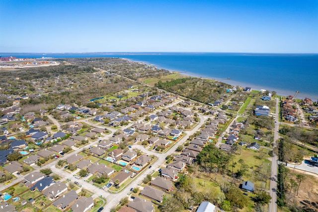 1026 Bay Sky Way, Seabrook, TX 77586