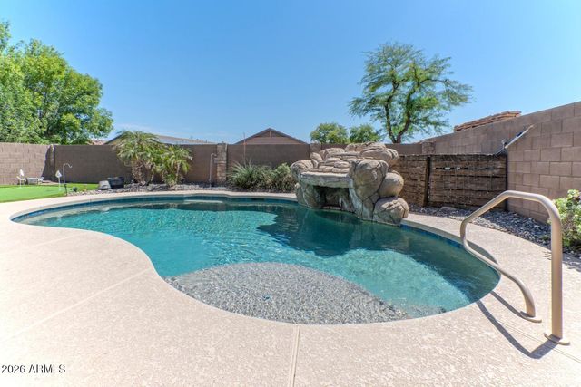 6003 N 124TH Drive, Litchfield Park, AZ 85340