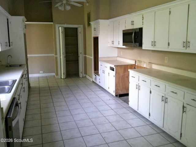 405 Gilmore Street, Waycross, GA 31501