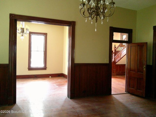 405 Gilmore Street, Waycross, GA 31501