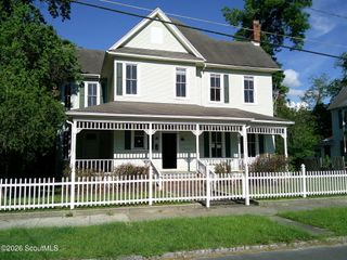 405 Gilmore Street, Waycross, GA 31501