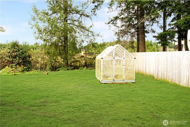 393 Flora Place, Forks, WA 98331