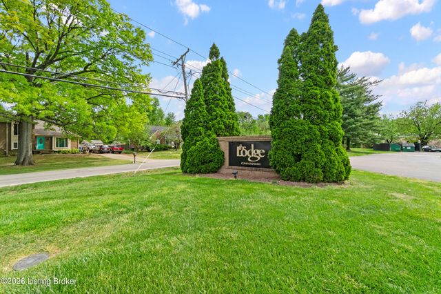 3505 Lodge Ln 210, Louisville, KY 40218