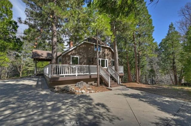 27297 Little Bear, Blue Jay, CA 92317