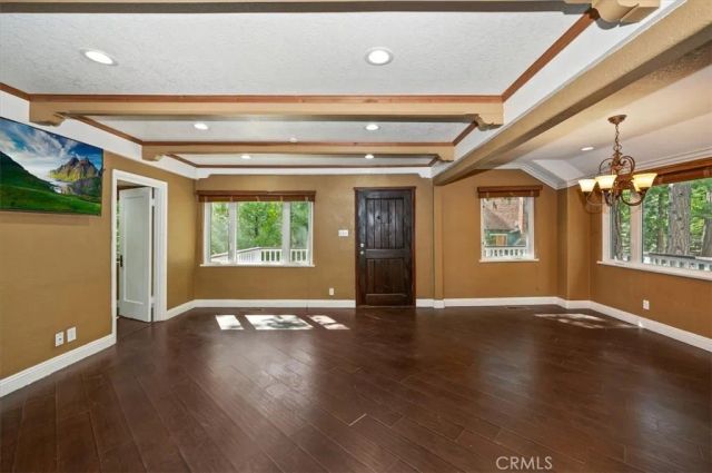 27297 Little Bear, Blue Jay, CA 92317