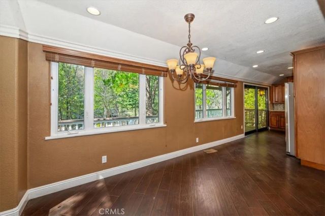 27297 Little Bear, Blue Jay, CA 92317