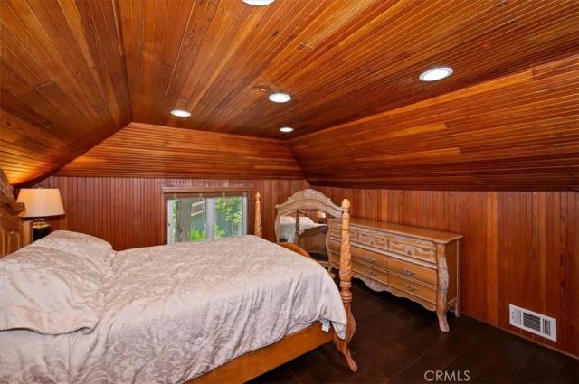 27297 Little Bear, Blue Jay, CA 92317