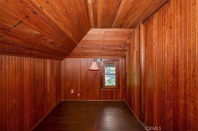 27297 Little Bear, Blue Jay, CA 92317