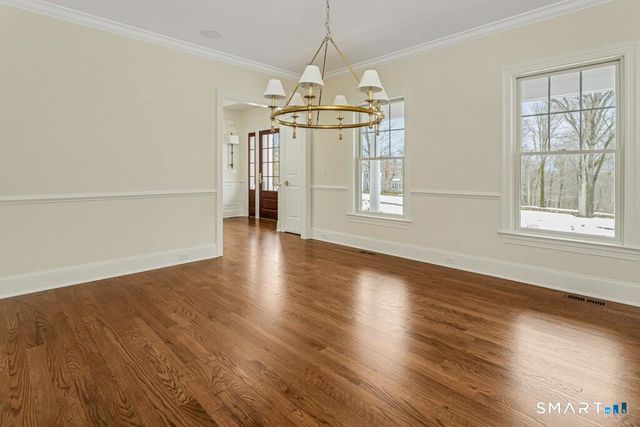 87 Silver Hill Road, Ridgefield, CT 06877