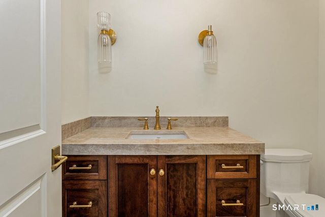 87 Silver Hill Road, Ridgefield, CT 06877