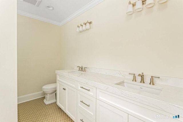 87 Silver Hill Road, Ridgefield, CT 06877