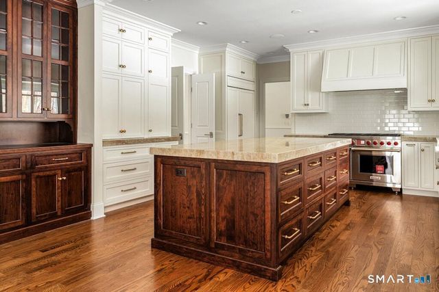 87 Silver Hill Road, Ridgefield, CT 06877