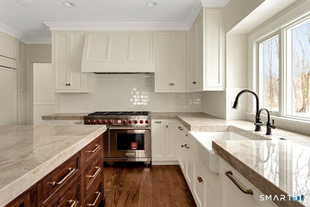 87 Silver Hill Road, Ridgefield, CT 06877