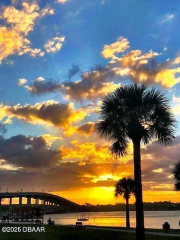 12 Sea Swallow Terrace, Ormond Beach, FL 32176