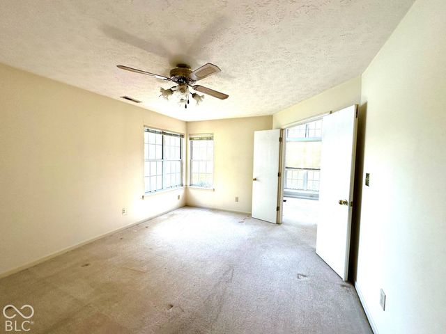 7359 Harbour Point, Indianapolis, IN 46240